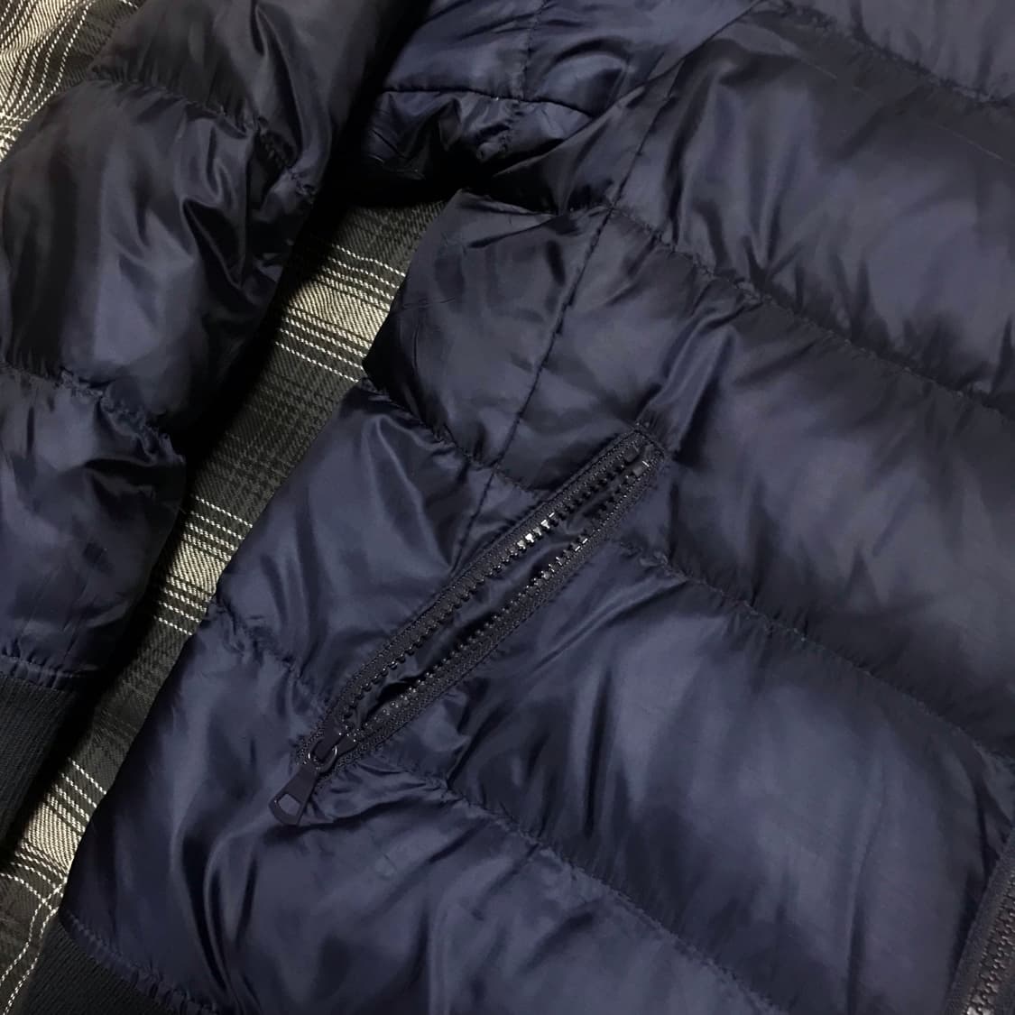 유니클로 재팬라인 네이비 덕다운 탱커 숏패딩 상품이미지3
