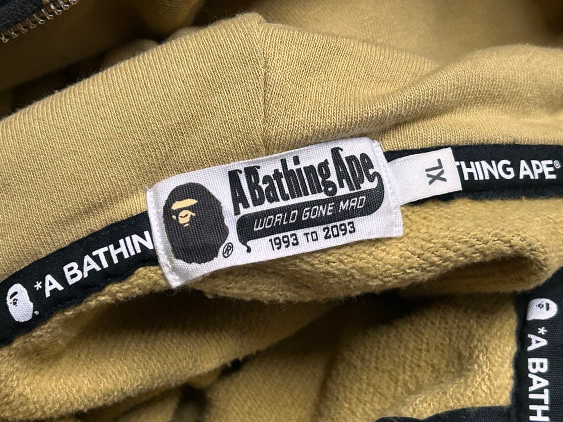 베이프 황계 더블후드 샤크 후드집업 상품이미지3