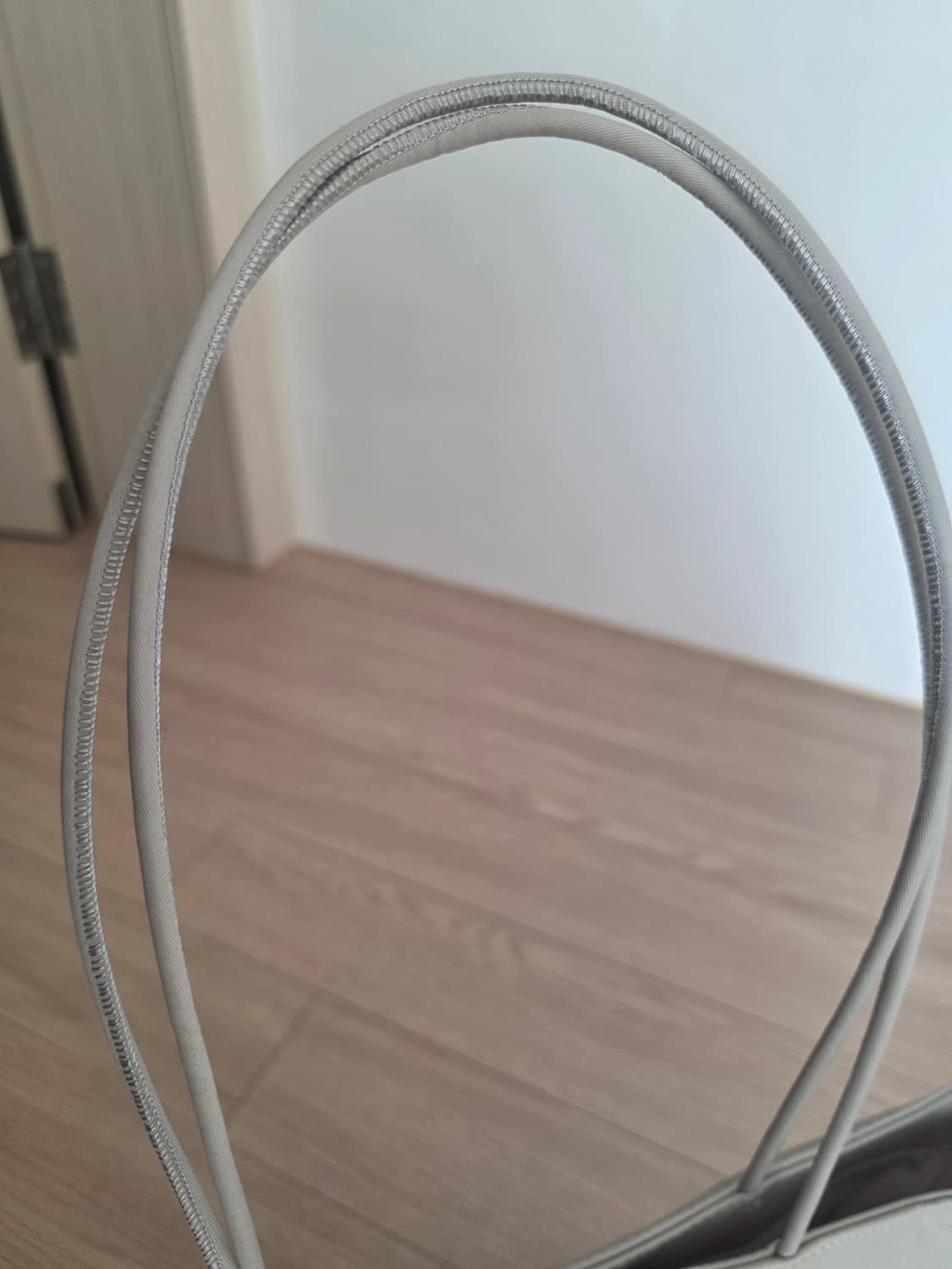 차정원, 류혜영 착용] 아밤홈 Ah 쇼퍼백 그레이 아밤홈 아밤 avam 상품이미지3