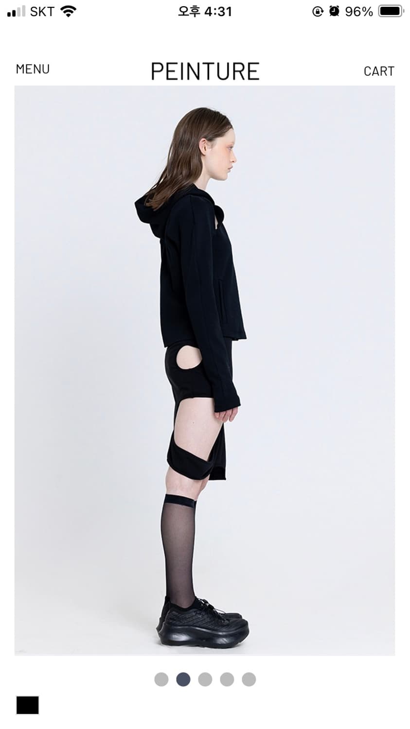 [PEINTURE] Cut Out Miniskirt, Black 상품이미지5