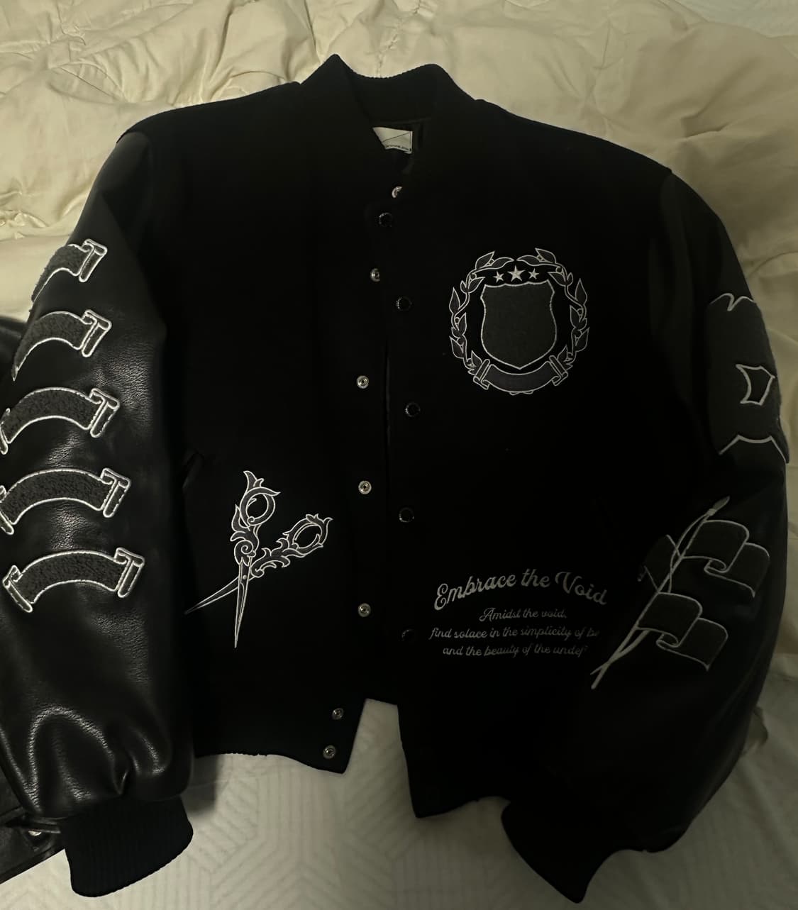 Blank emblem varcity jacket 상품이미지4