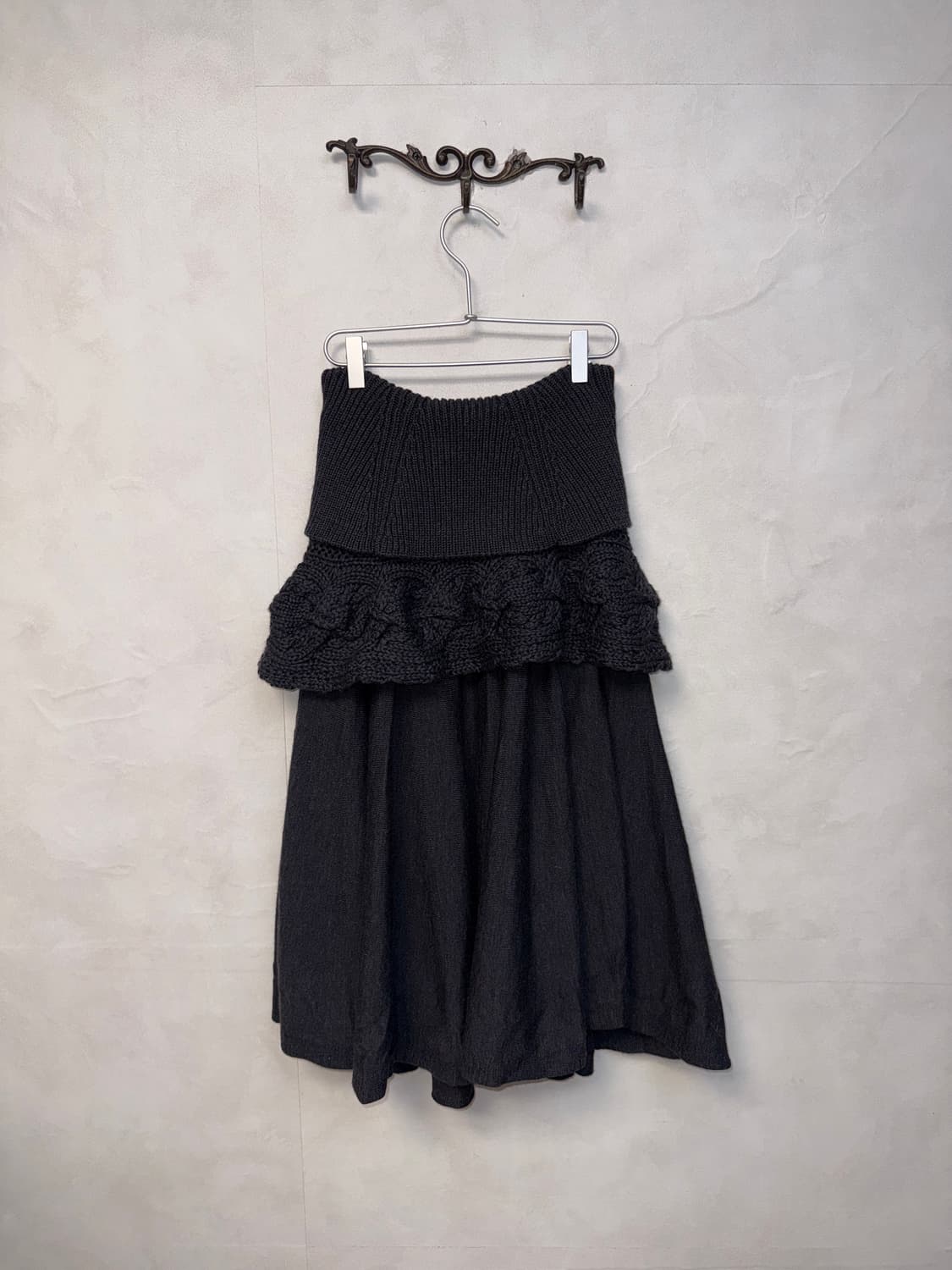 Elie Tahari charcoal wool twist knit sk 상품이미지3