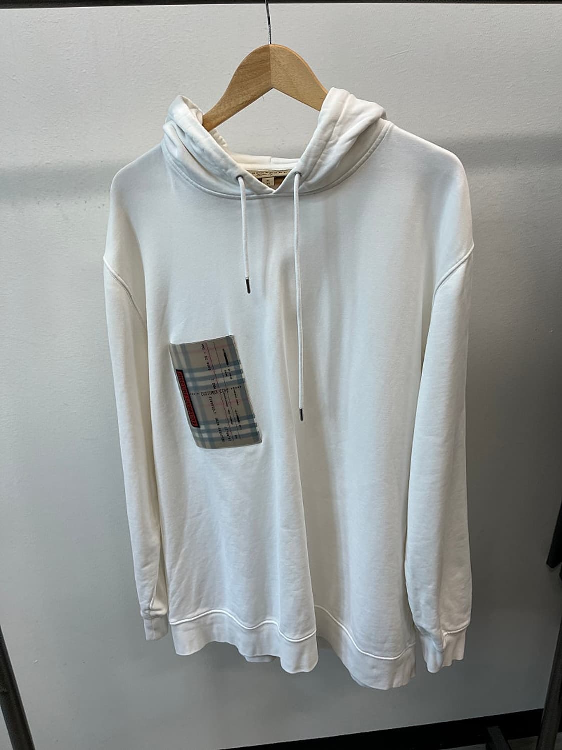 110) 버버리 체크포켓 후드티  상품이미지4