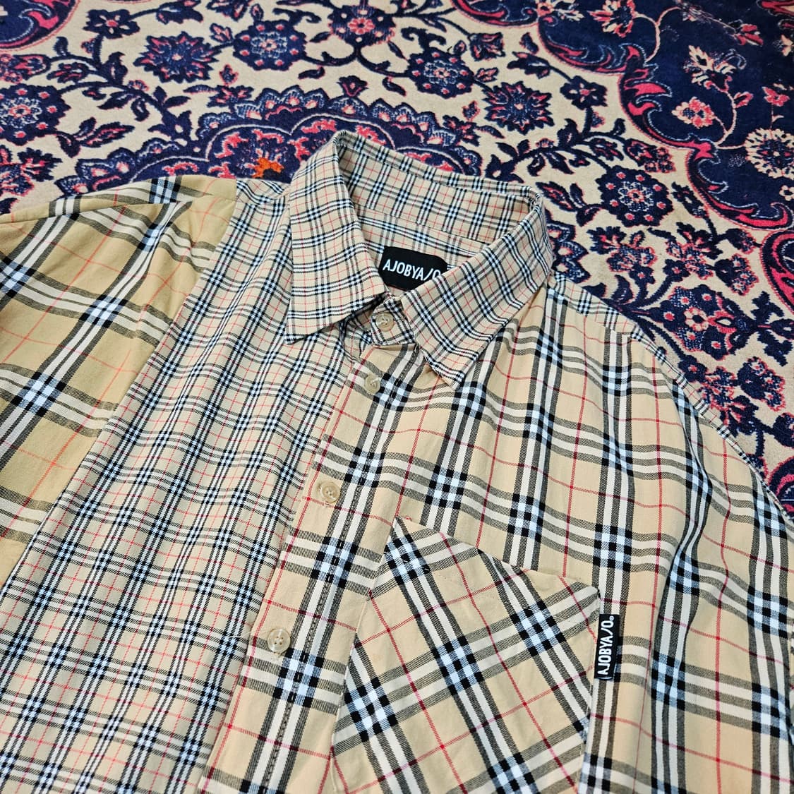 아조바이아조 베이지 체크 믹스 박시핏 셔츠 Free 상품이미지3