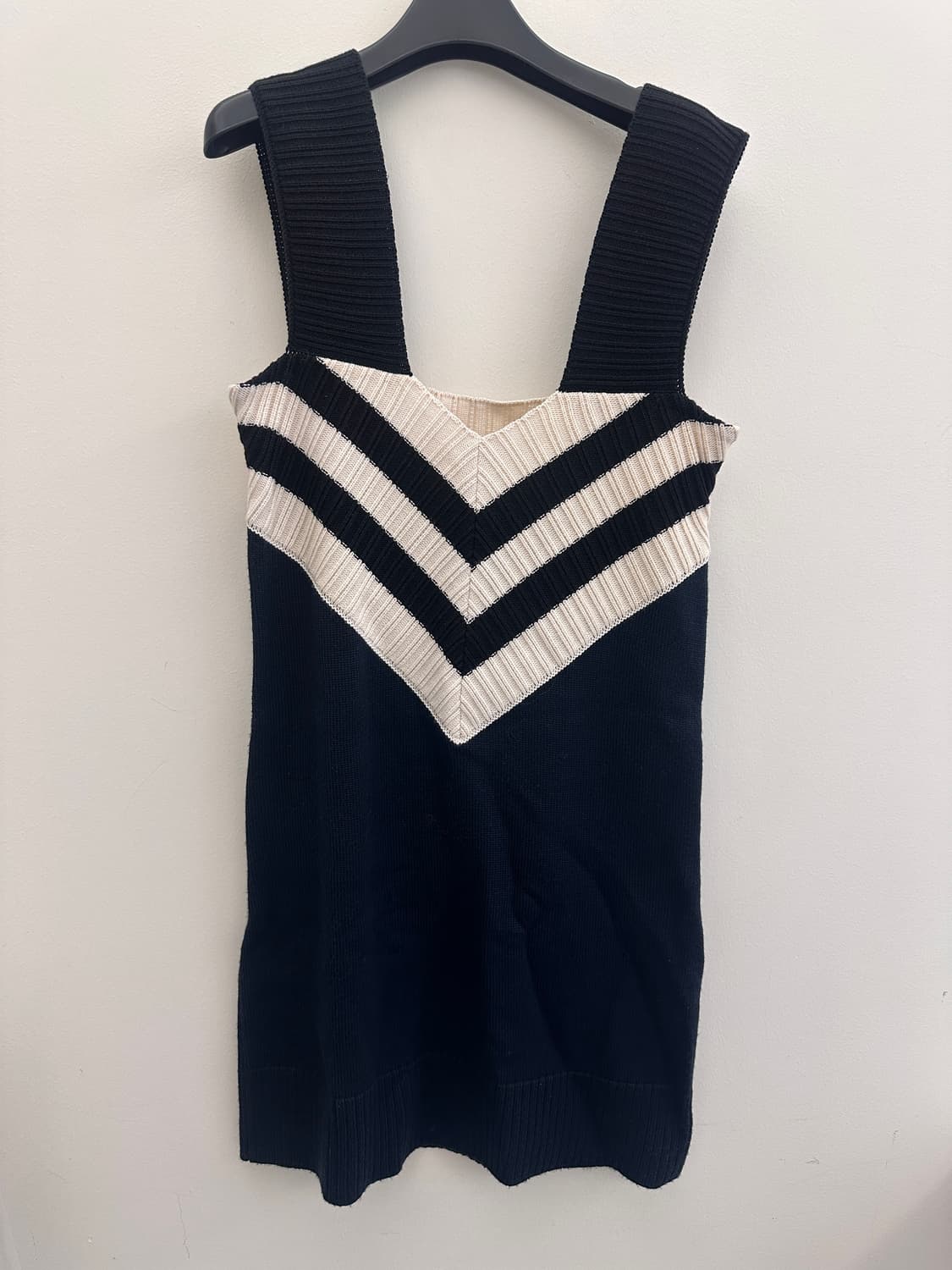 로우클래식 니트원피스 상품이미지1