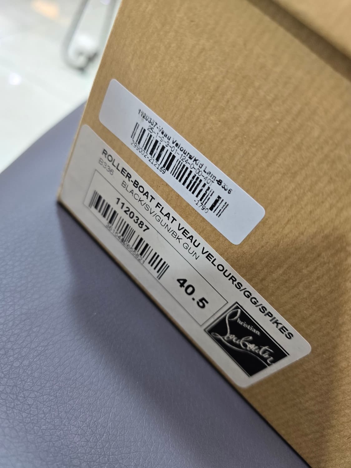 [새상품] 크리스찬 루부탱 롤러 보트 스파이크 남자 스니커즈 상품이미지6