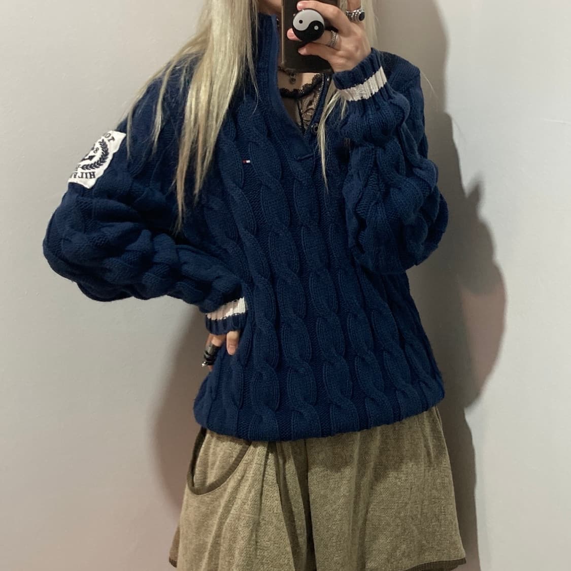 타미힐피거 꽈배기 반폴라 집업니트 상품이미지1