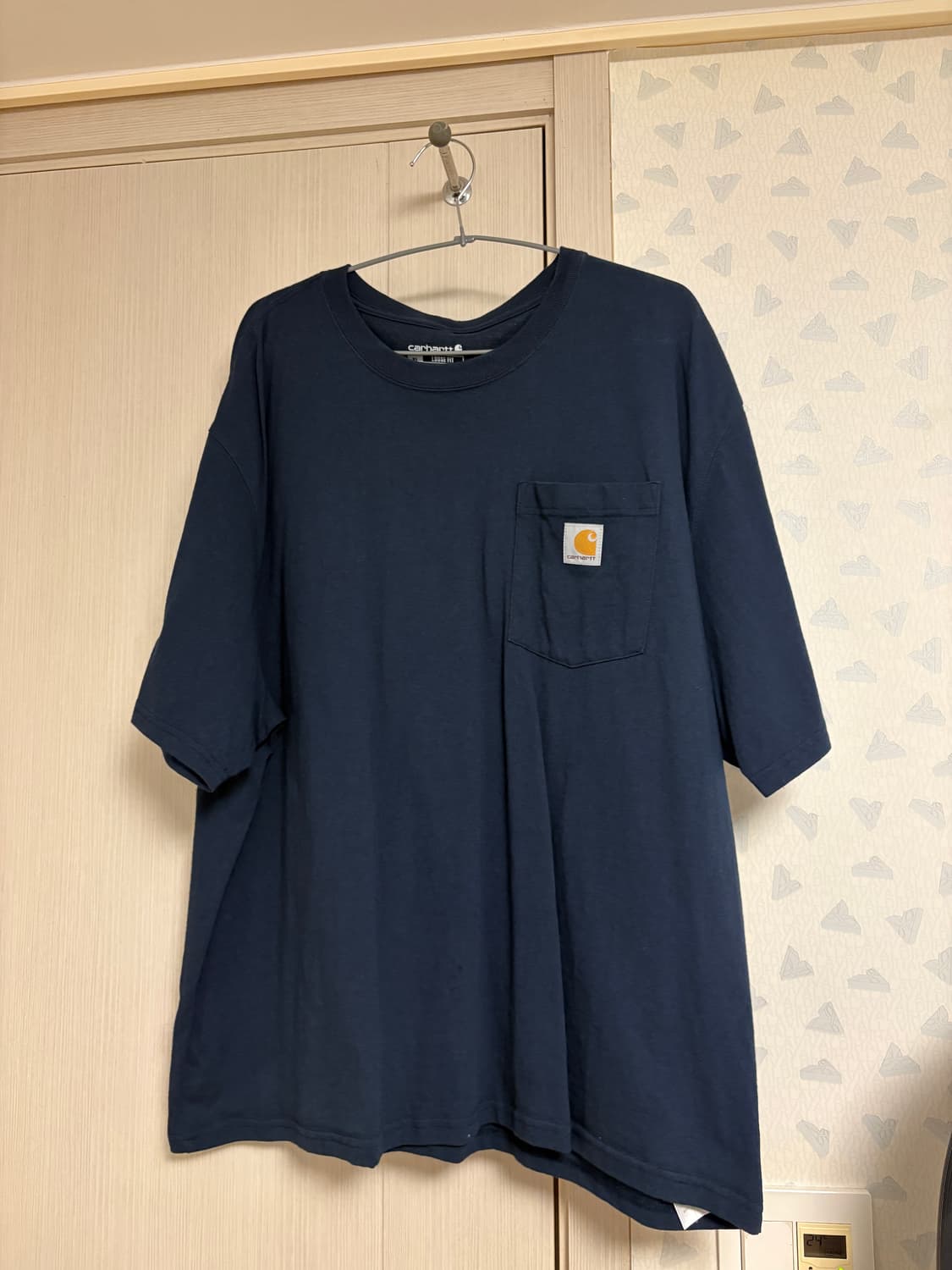 칼하트 루즈핏 포켓 반팔티 상품이미지1