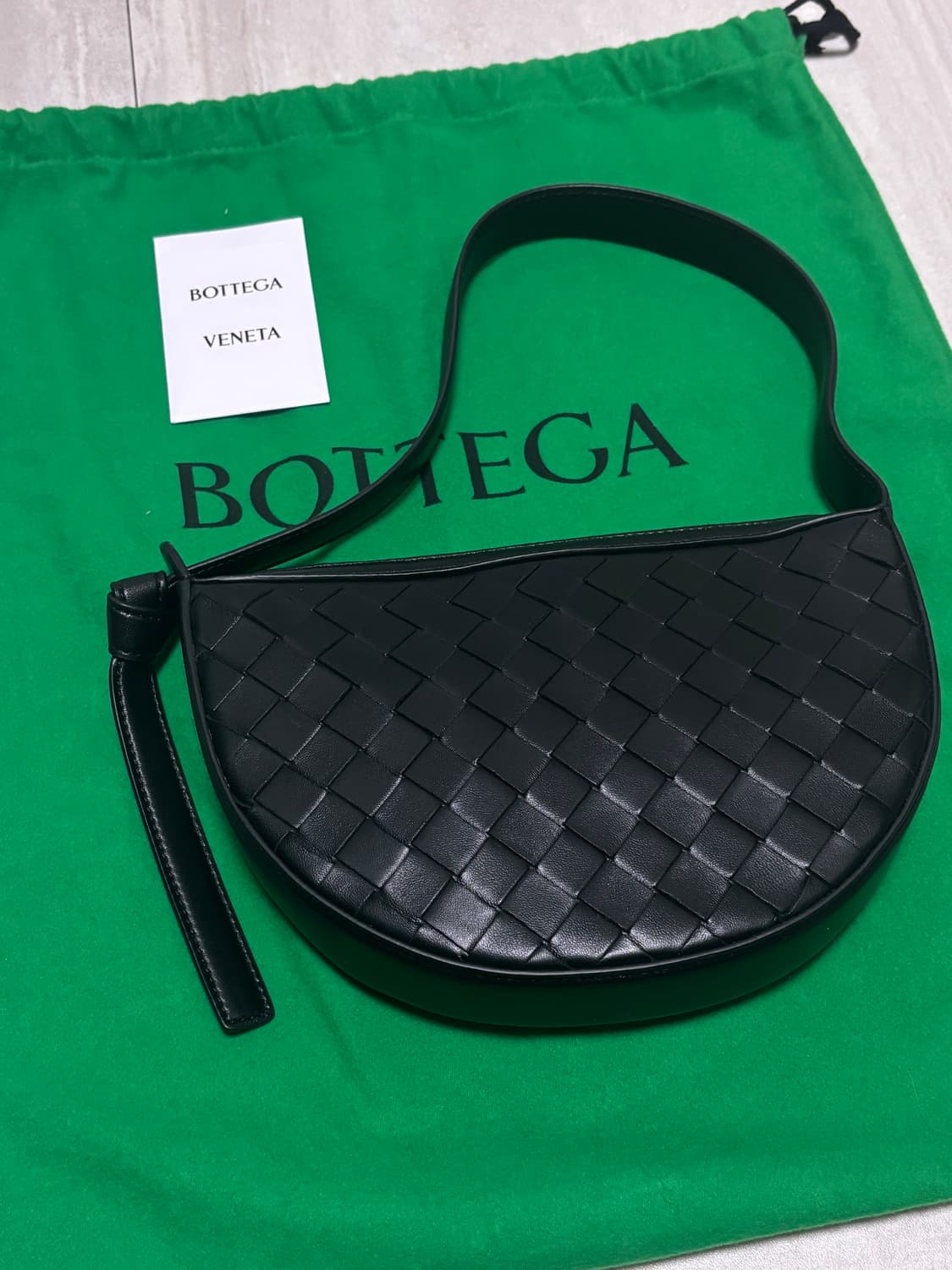 [BOTTEGA VENETA] 보테가 베네타 선라이즈백 블랙 상품이미지1