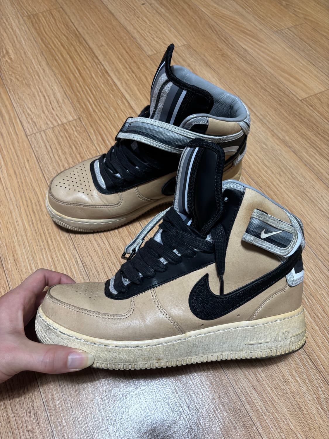 나이키 에어포스 x 리카르도 티시 미드 탄 상품이미지3