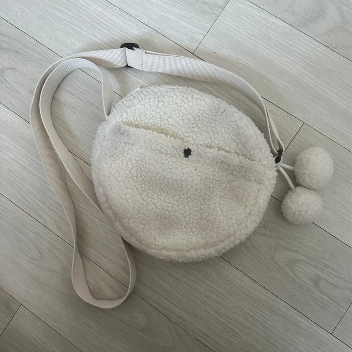 후아유 크로스백 상품이미지2