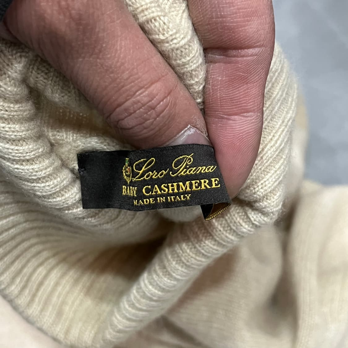  로로피아나 터클넥 캐시미어 니트 +명품 감정서 y15577 상품이미지5
