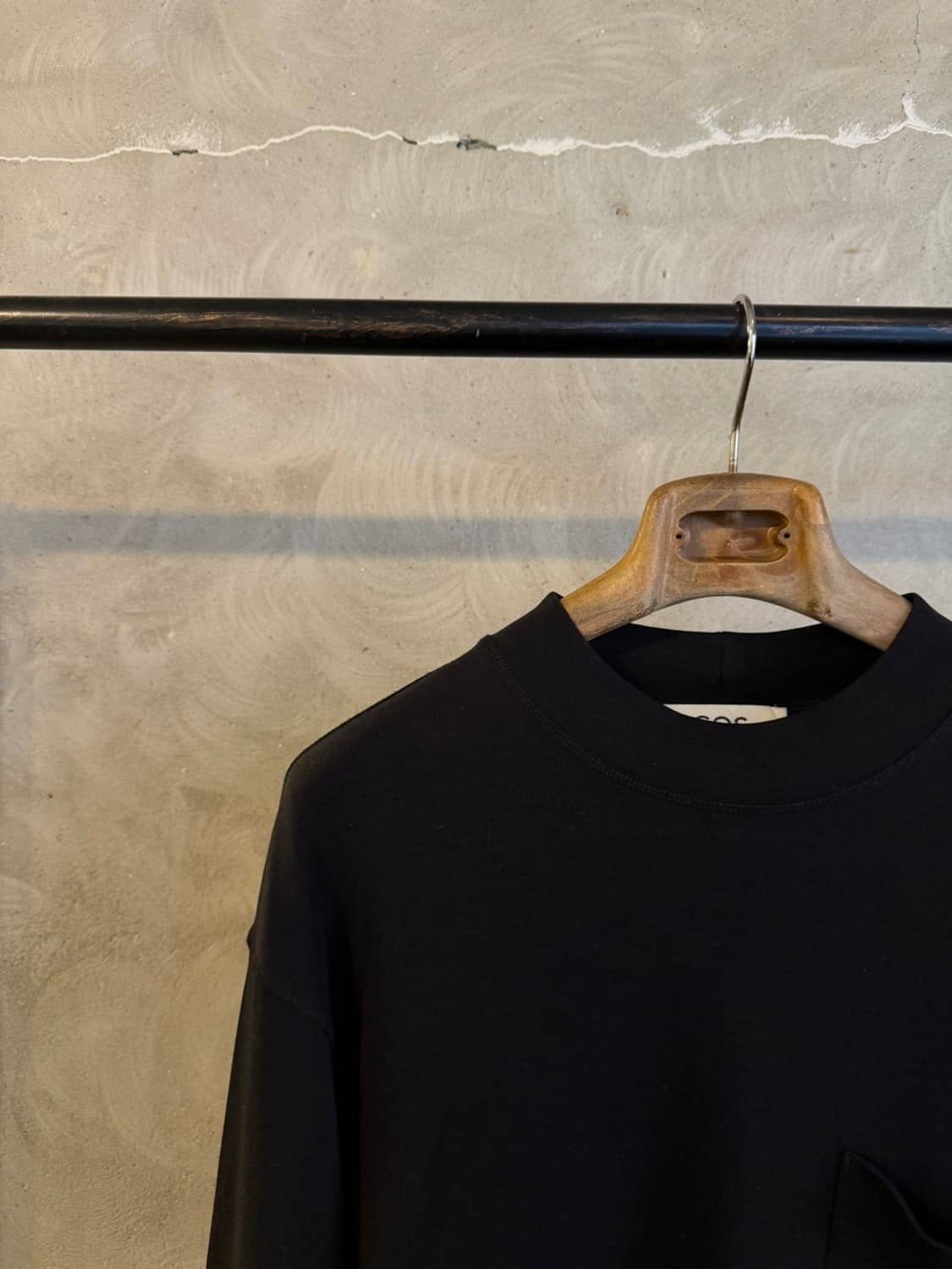 코스 모호크넥 남성100 상품이미지3