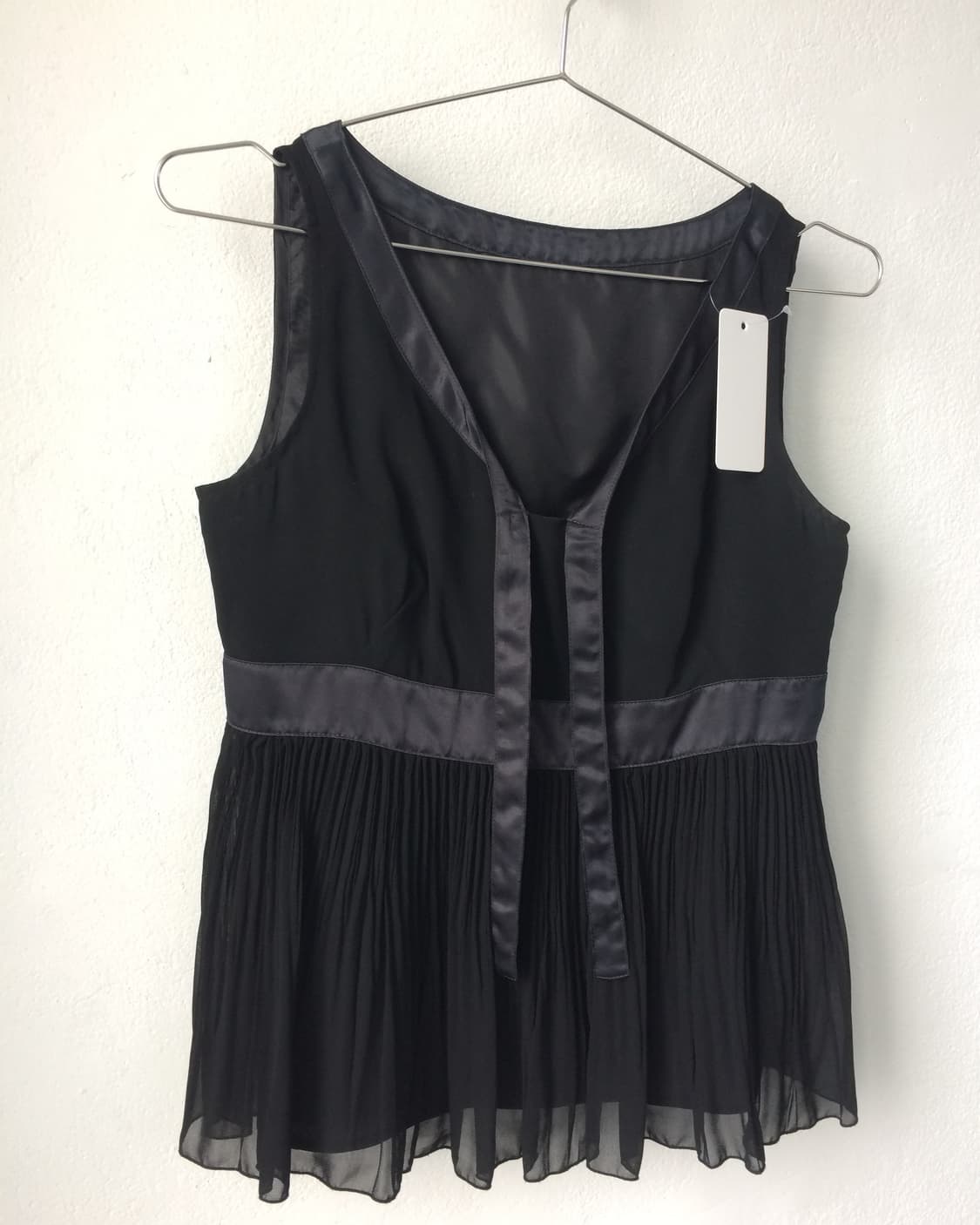 Tied point pleats layer sleeveless 상품이미지3