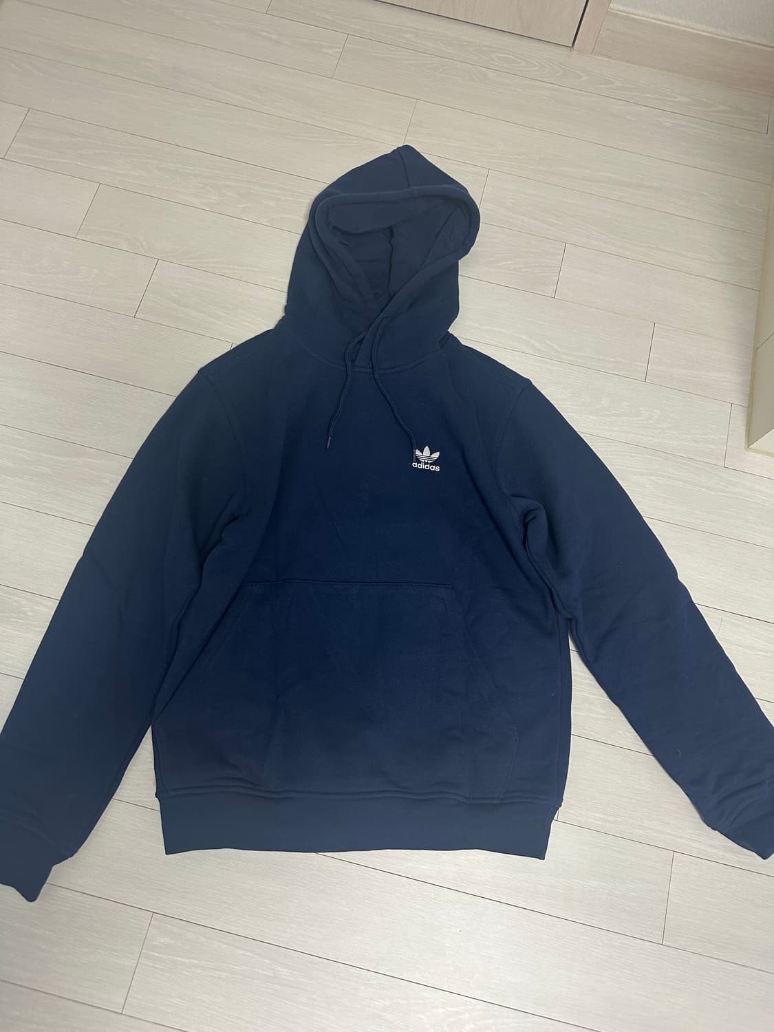 아디다스 오사카 후드티 팝니다 상품이미지2