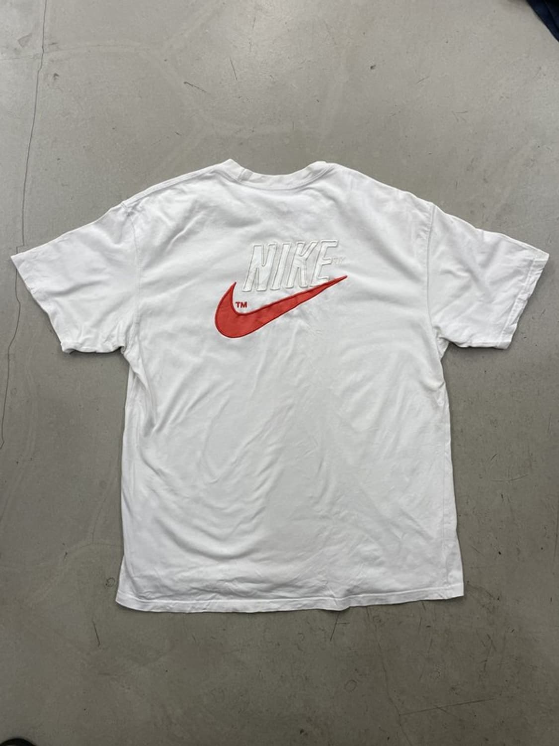 나이키 화이트 오버핏 반팔 티셔츠 XXL 상품이미지3