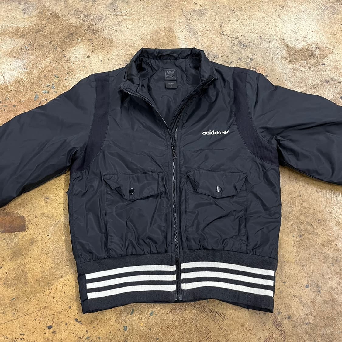 아디다스 블랙 점퍼 85 상품이미지3