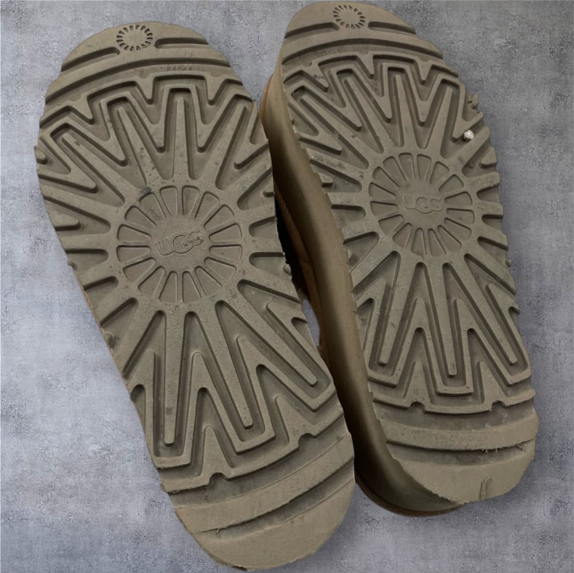 UGG 어그 체스트넛 펀케트 슬라이드 플랫폼 슬리퍼 37 상품이미지6