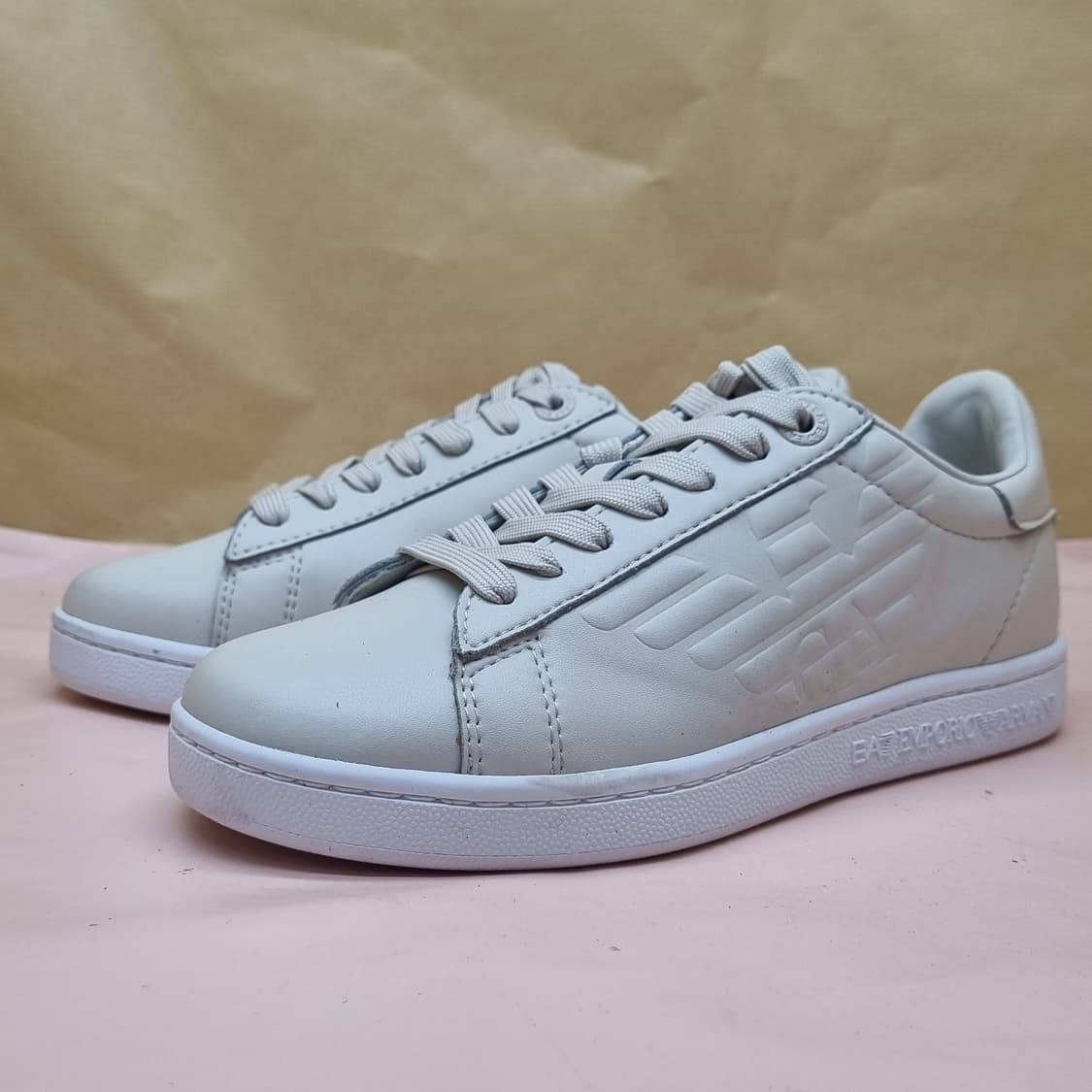 엠포리오 아르마니 스니커즈 220 상품이미지1