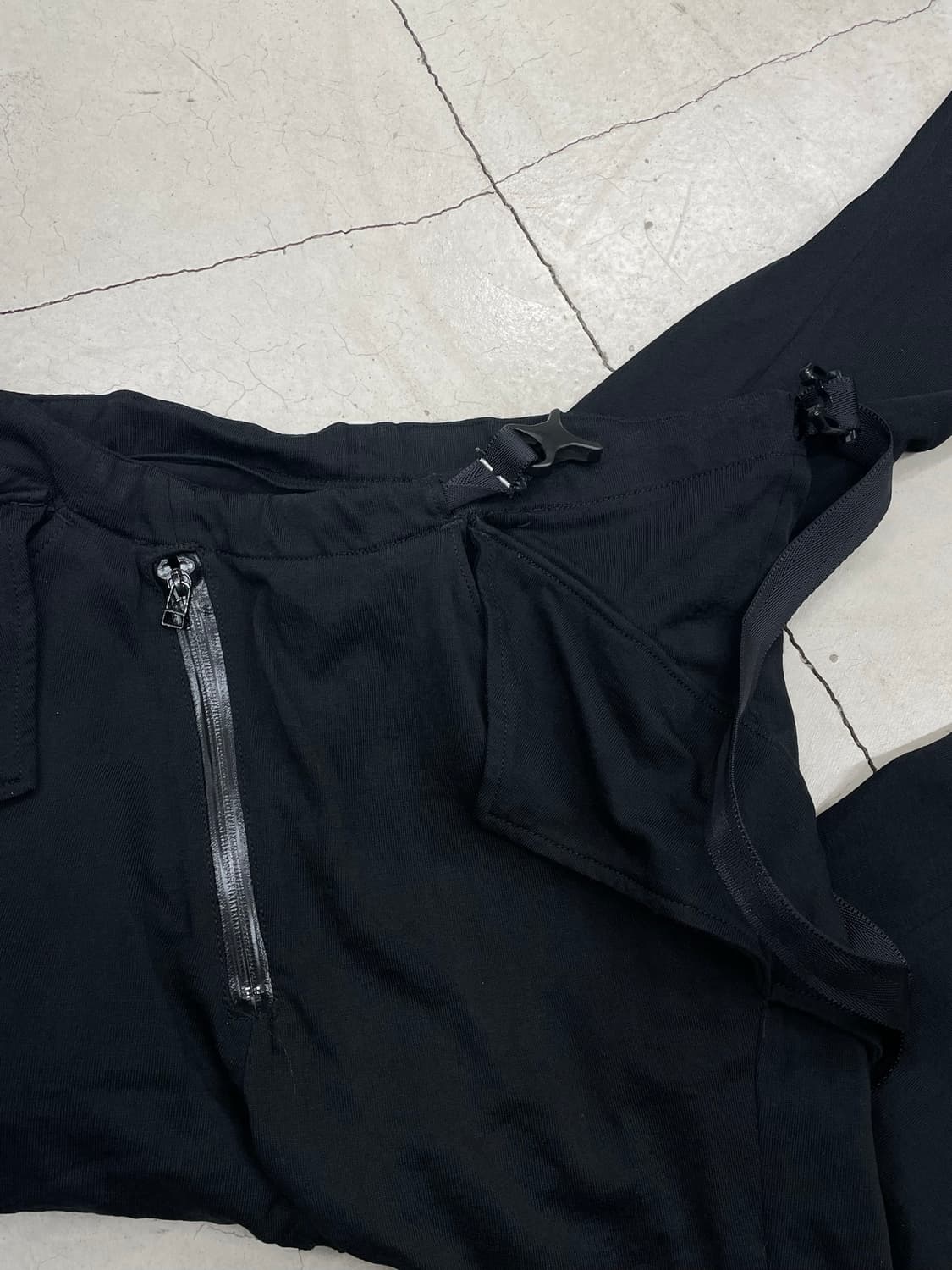 Sistere Drape Front zipper Pant 상품이미지5