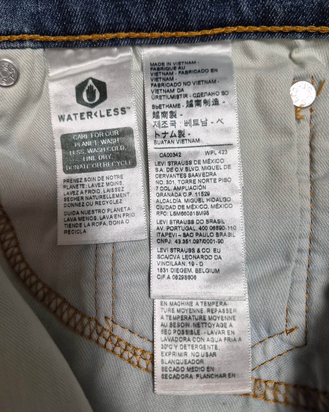 리바이스 405 스탠다드 쿨맥스 쇼츠  30사이즈 판매합니다 상품이미지5