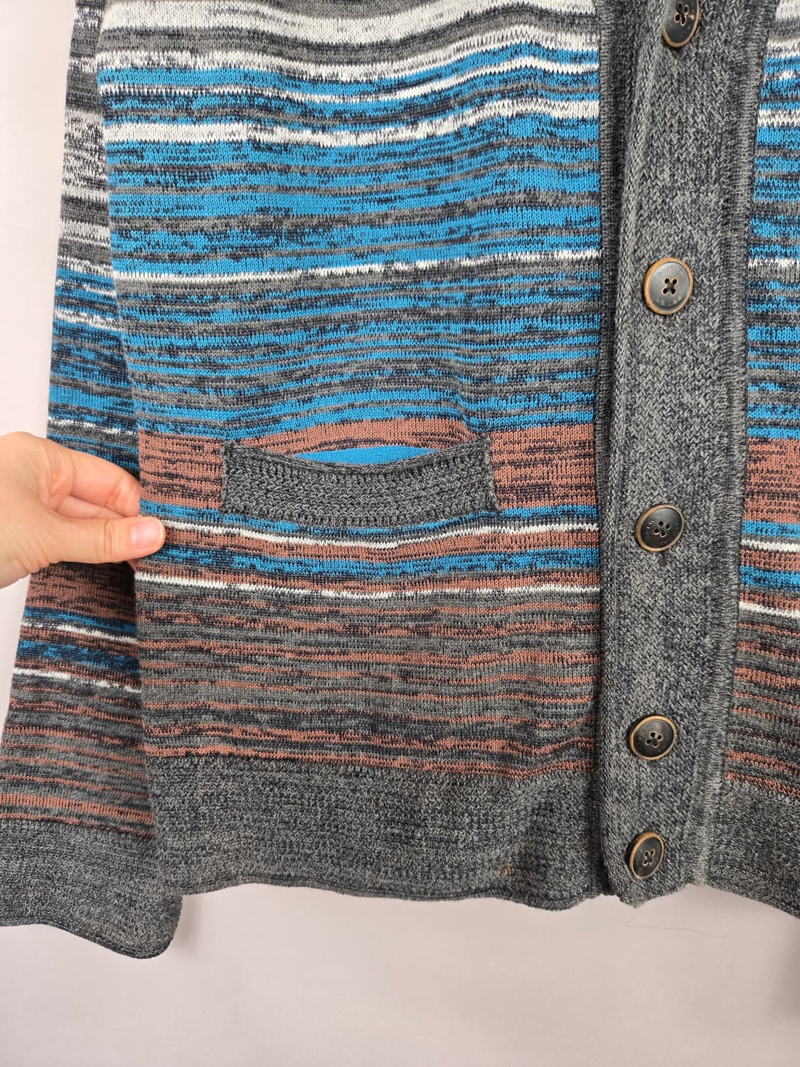 [무료배송]시리즈 100 남성 스트라이프 브이넥 긴팔 니트 가디건 상품이미지5