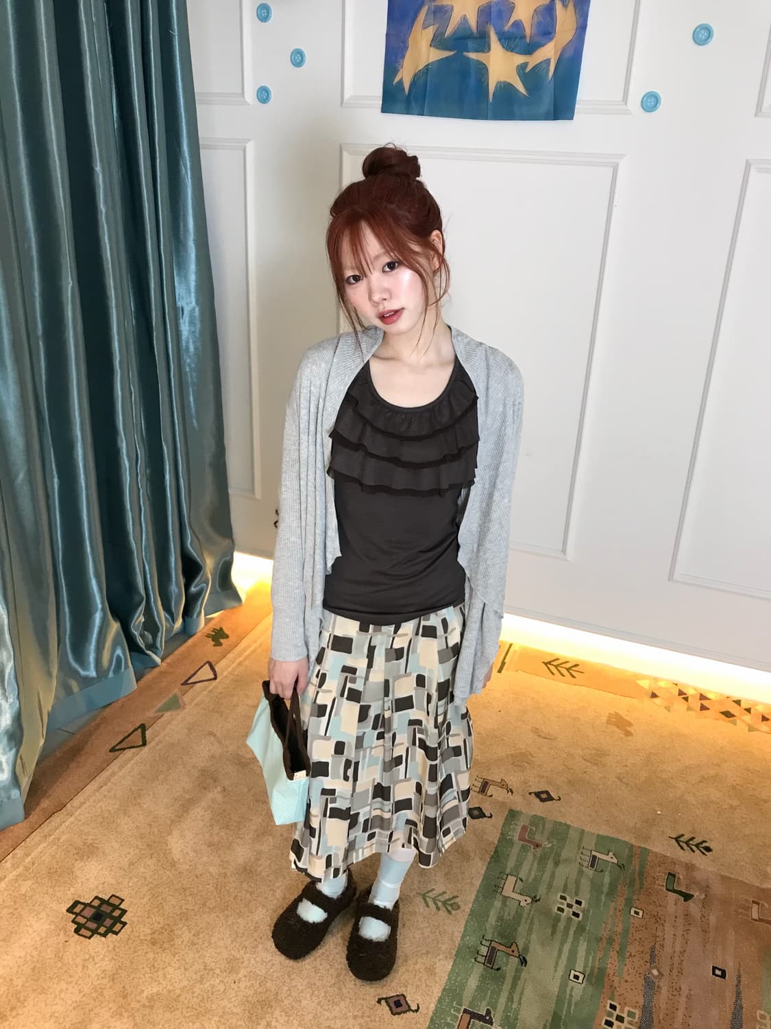 귀여운 프릴 디테일 티와 조화로운 포인트 스커트•• 🥥👝 상품이미지1