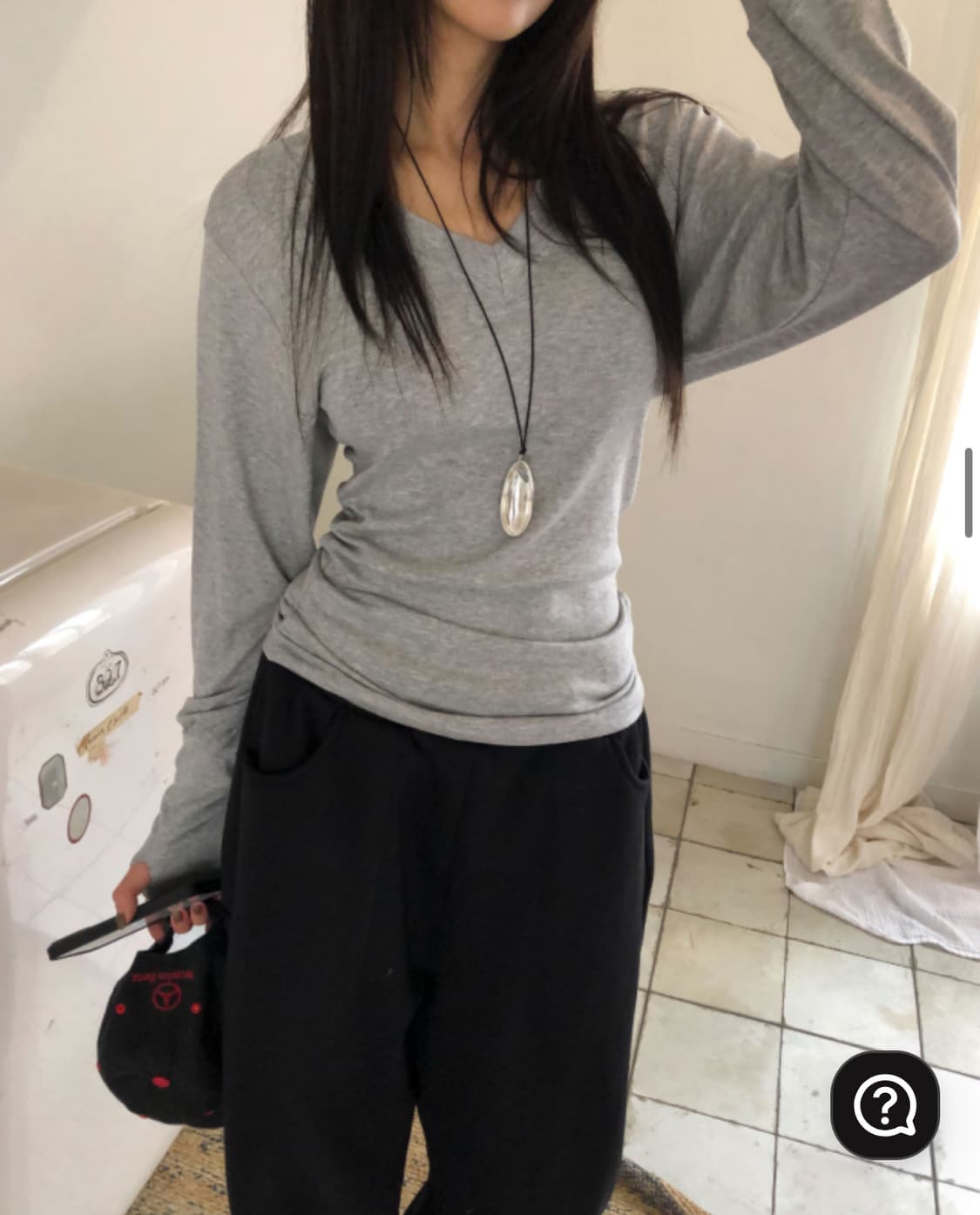 새상품) 서울베이스드 워머 브이넥 티 지그재그에이블리 릿킴 블랙업 상품이미지6