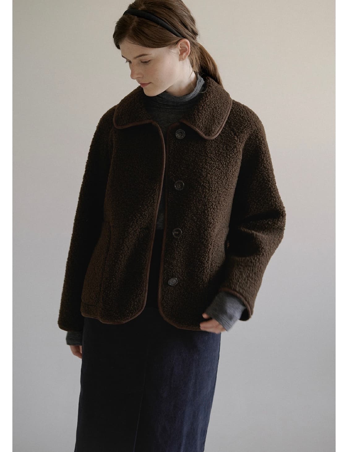 새상품❤️이슈넘버 1.27 부클 자켓 브라운 상품이미지5