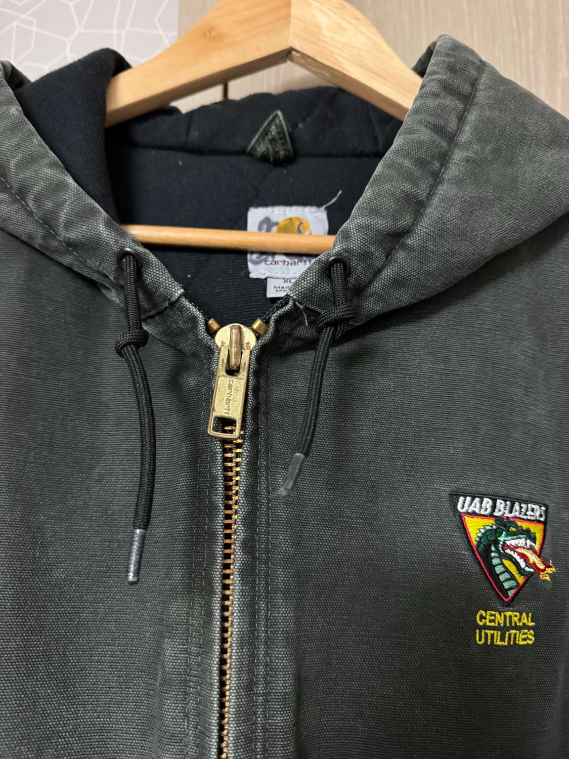 칼하트 후드집업 j130 MOS XL 상품이미지3