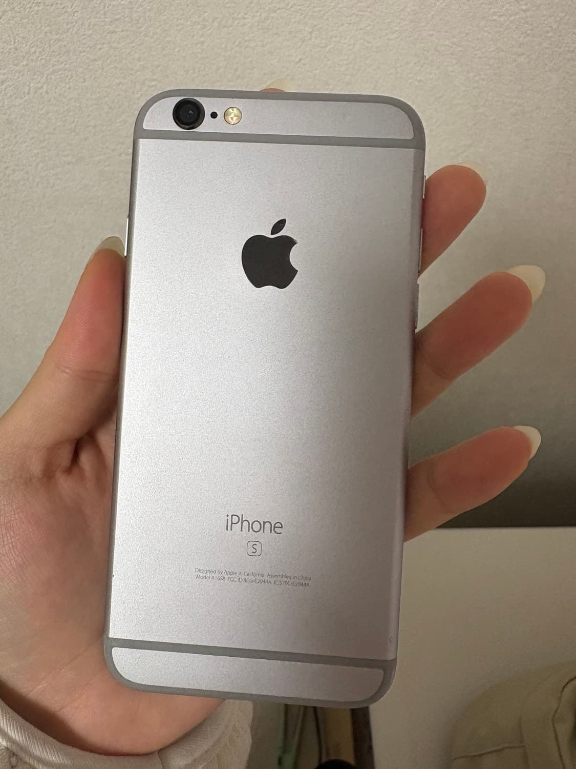 아이폰6s 스페이스그레이 64GB 83% 상품이미지1
