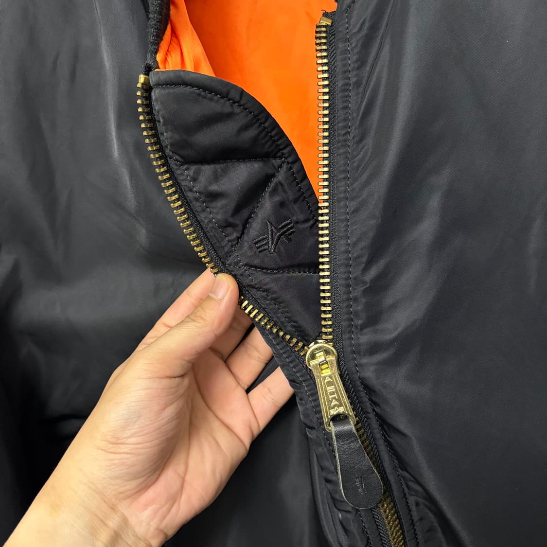 알파인더스트리 블랙 MA-1 상품이미지5