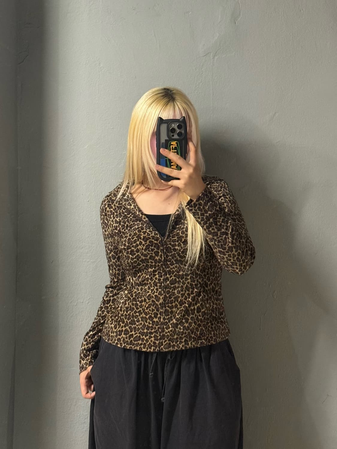 velvet leopard hood zip-up 상품이미지1
