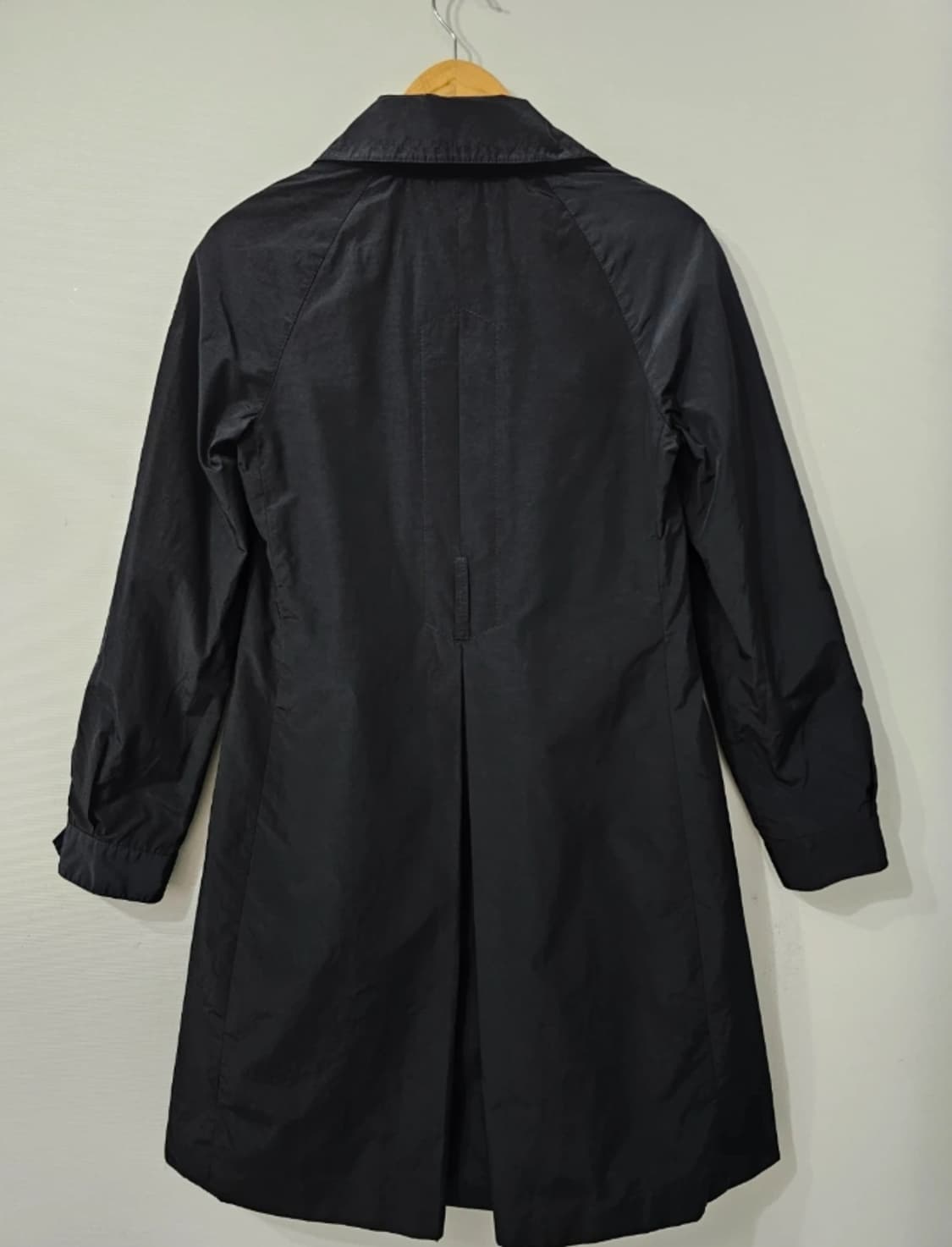 띠어리 네이비 트렌치코트~55 상품이미지3