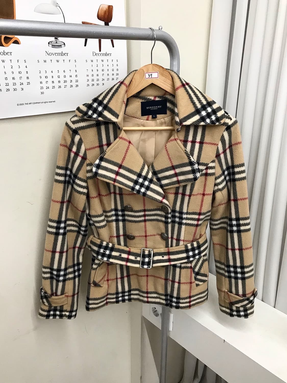 버버리 노바체크 벨티드 더블 숏코트 상품이미지1