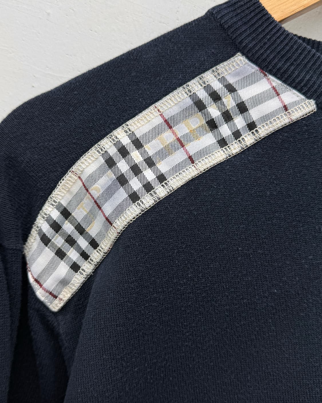 Burberry 00s 노바체크 패치 코튼 니트 상품이미지3