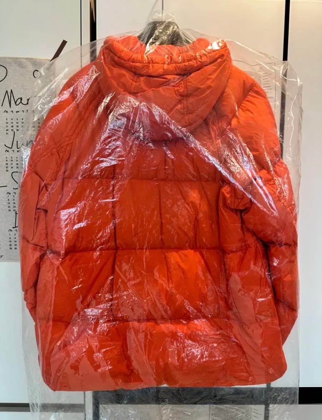 스톤아일랜드 크링클 랩스 후드 다운 자켓 오렌지레드 L 상품이미지2