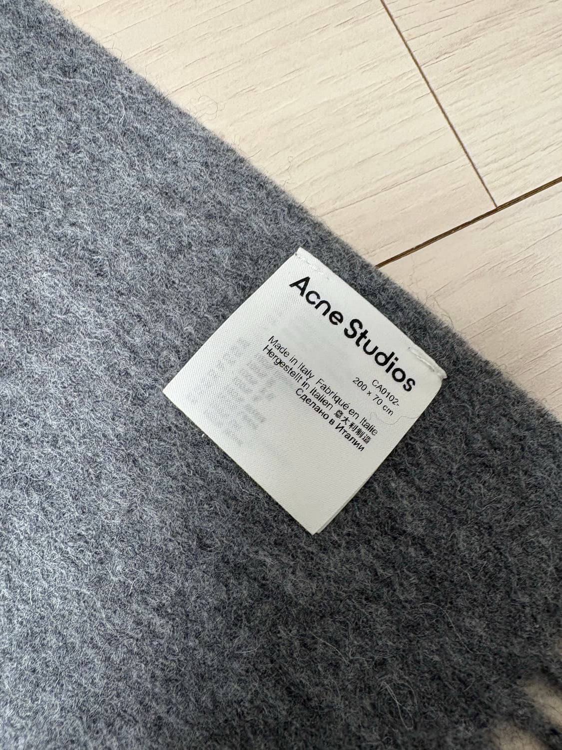 [새상품급] 아크네 스튜디오 오버사이즈 머플러 그레이 멜란지 상품이미지3