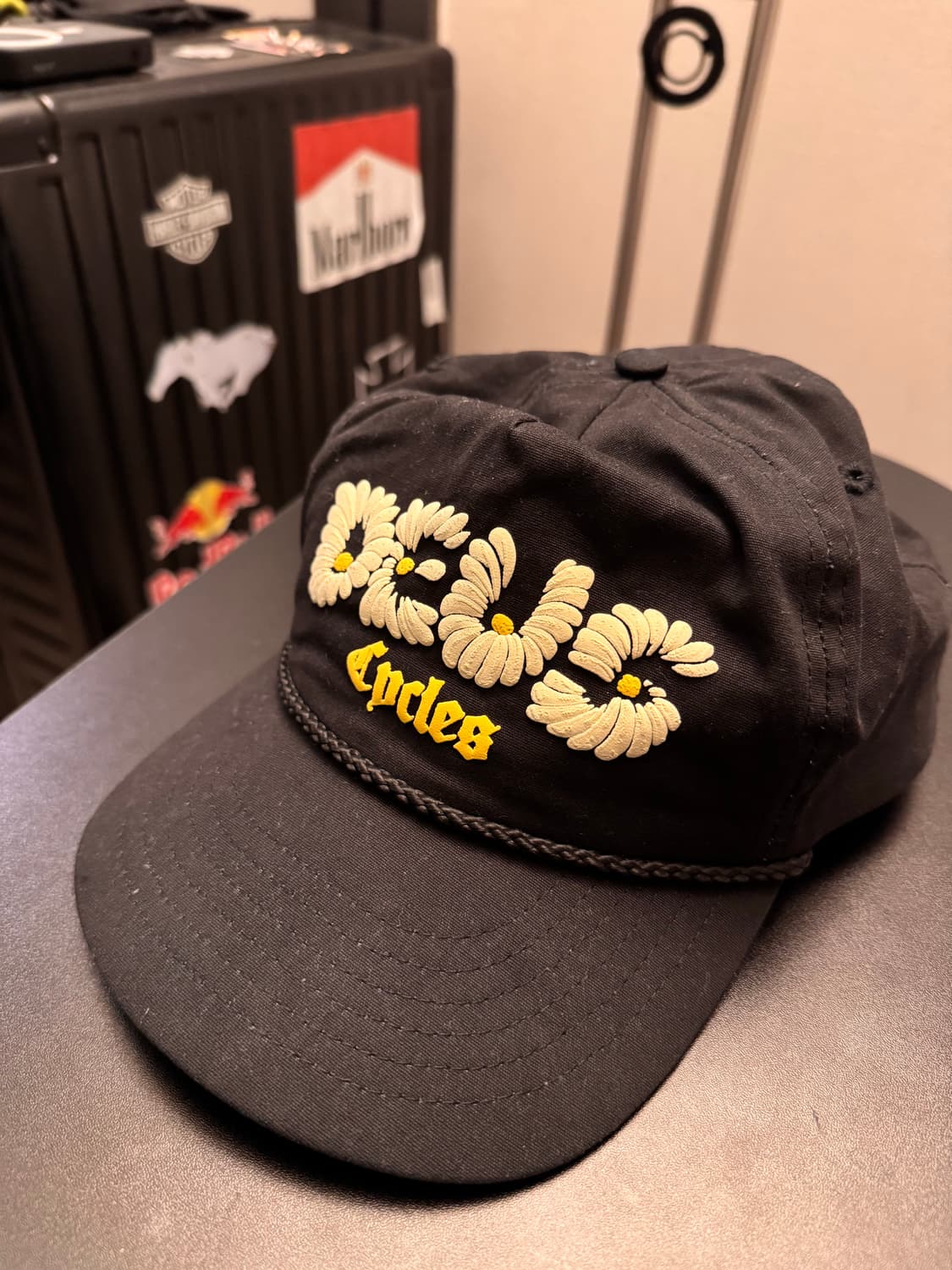 데우스 엑스 마키나 5패널 볼캡 상품이미지1