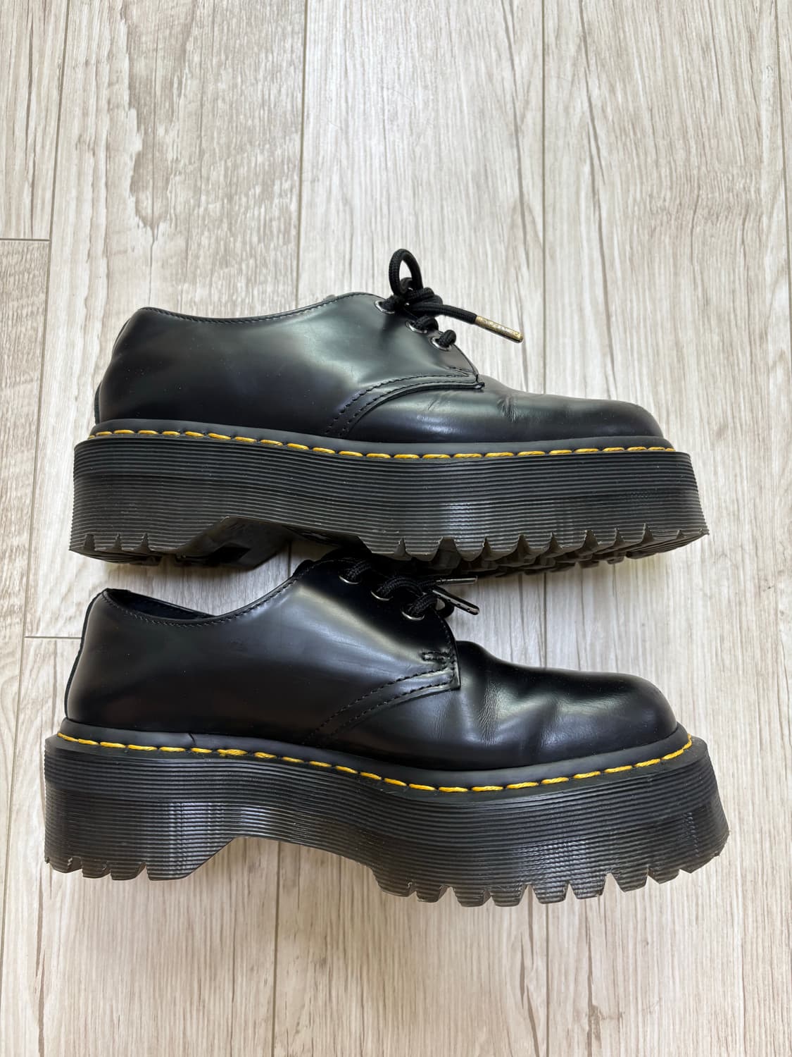 닥터마틴 1461 3홀 쿼드 240 상품이미지3