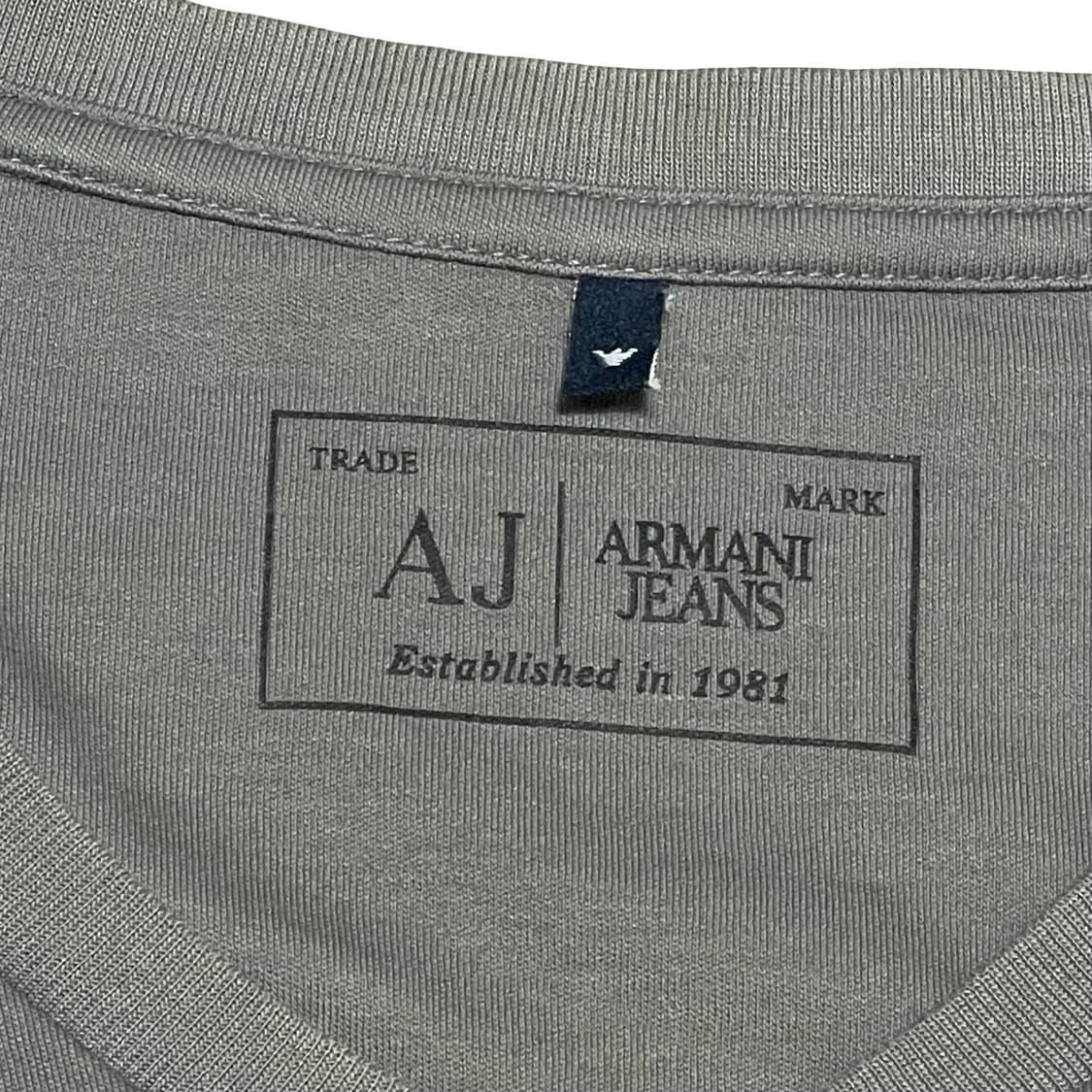 [L] 아르마니진스 V넥 긴팔 티셔츠 롱슬리브 그레이 상품이미지2