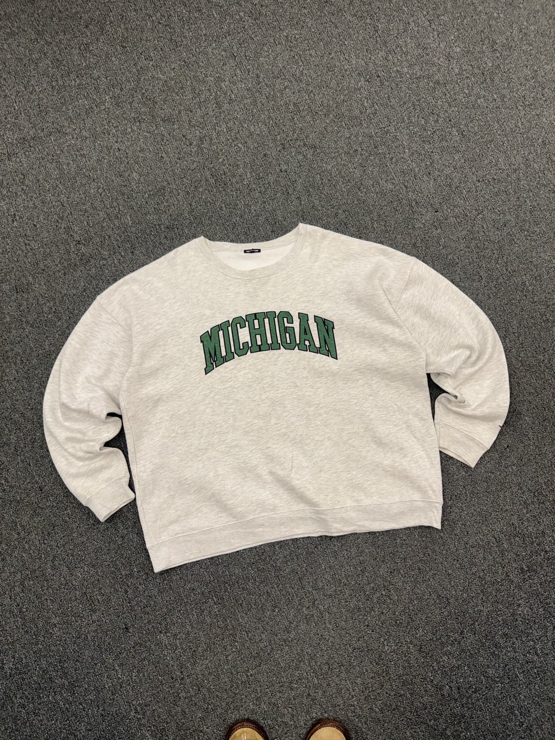 L)프릭스 스토어 빈티지 미시간 스펠아웃 스웻셔츠 상품이미지1