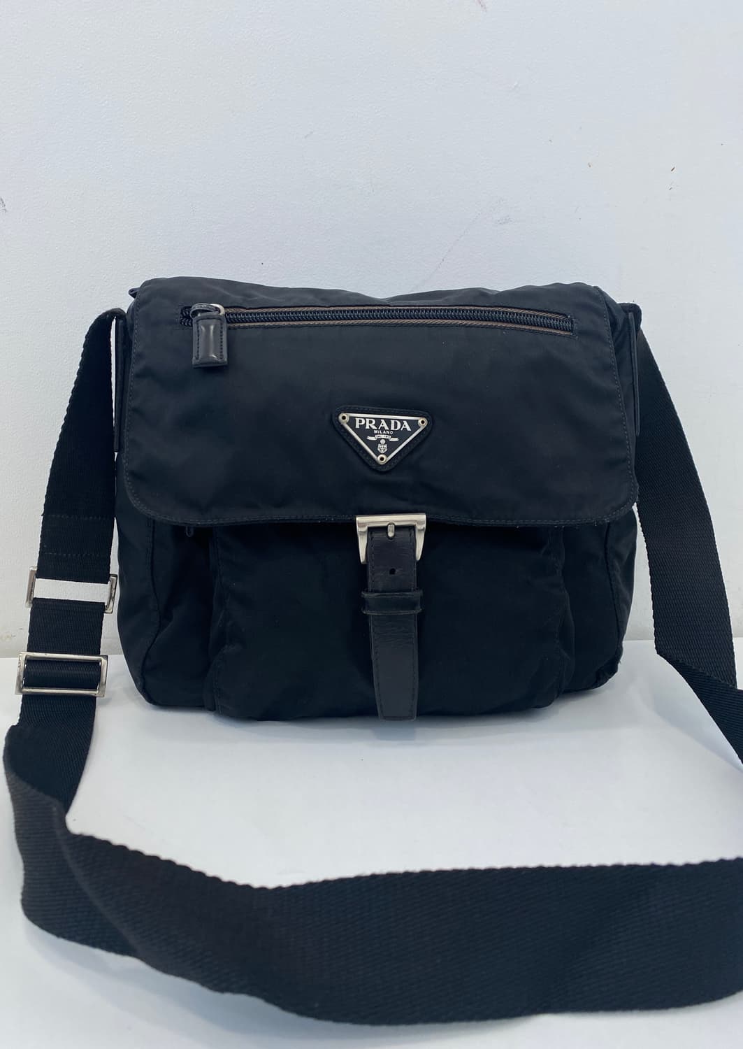 프라다 테수토 나일론 크로스백 상품이미지2