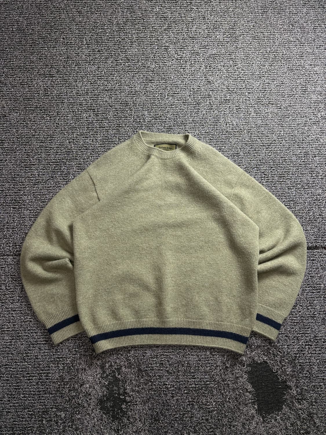 유니폼 브릿지 라인 크루넥 니트 3323 상품이미지2