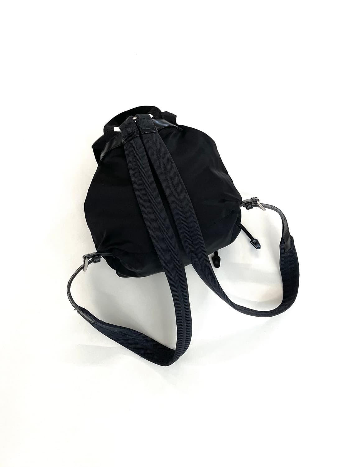 프라다 리나일론 더블 포켓 스몰 백팩 상품이미지8