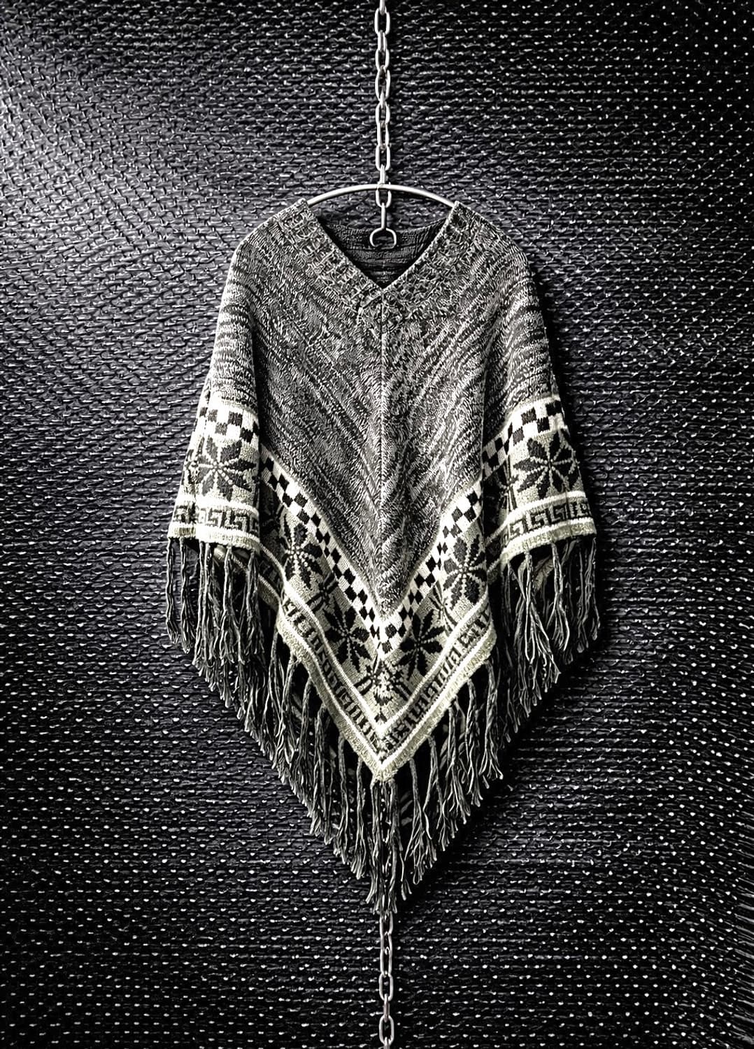 Vanity Glamourous 프린지 판초 니트 상품이미지2