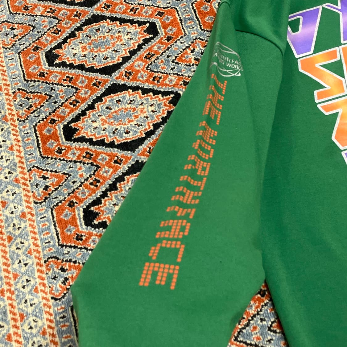 노스페이스 프린팅 그린 긴팔티셔츠 남성M 상품이미지4