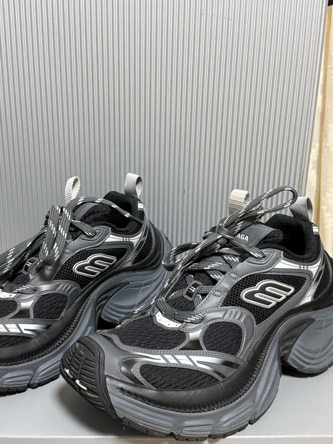 발렌시아가 6xl 45 상품이미지1