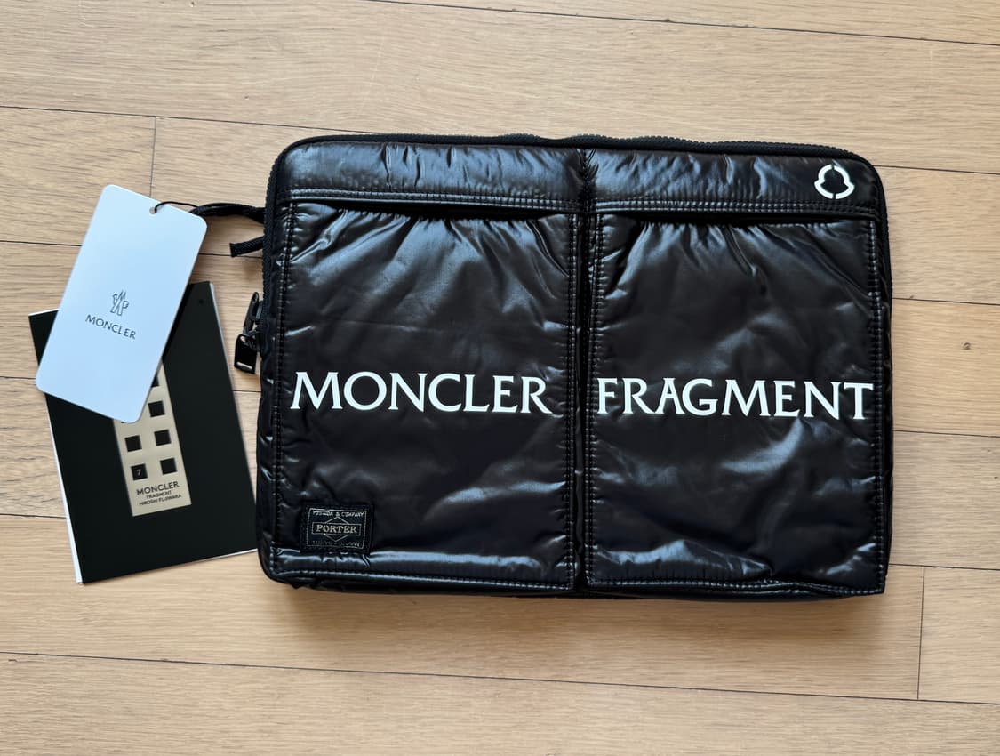 몽클레르x프라그먼트x포터 콜라보 노트북파우치 상품이미지1