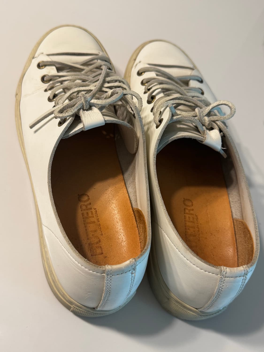 부테로 타니노 화이트 스니커즈 size 265 상품이미지1